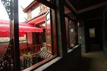 Bo Ai Inn- Lijiang 麗江市 エクステリア 写真