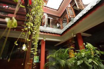 Bo Ai Inn- Lijiang 麗江市 エクステリア 写真
